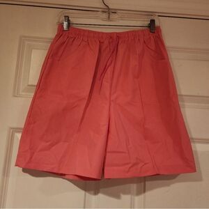 Quantum vintage stretchy pink active shorts L